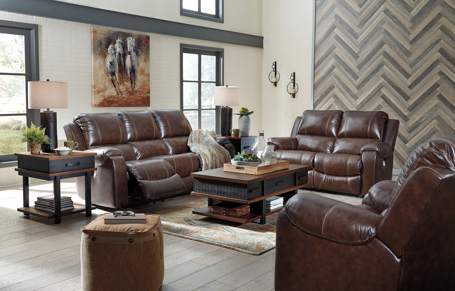 Living Room > Reclining Furniture