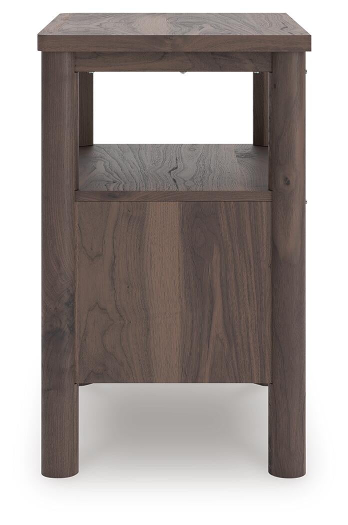 Pamytta King Upholstered Panel Bed, Dresser, Mirror and Nightstand