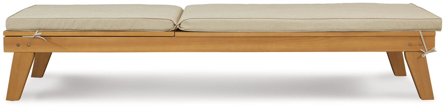 Byron Bay Chaise Lounge with Cushion