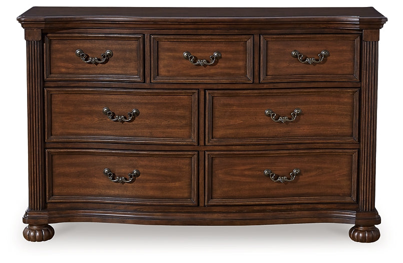 Lavinton Dresser